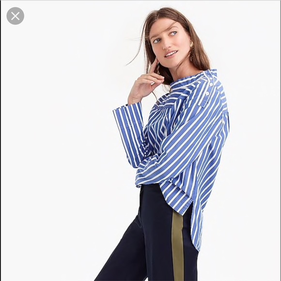 ❌SOLD❌ J. Crew funnelneck stripe hi low top shirt - Picture 5 of 8